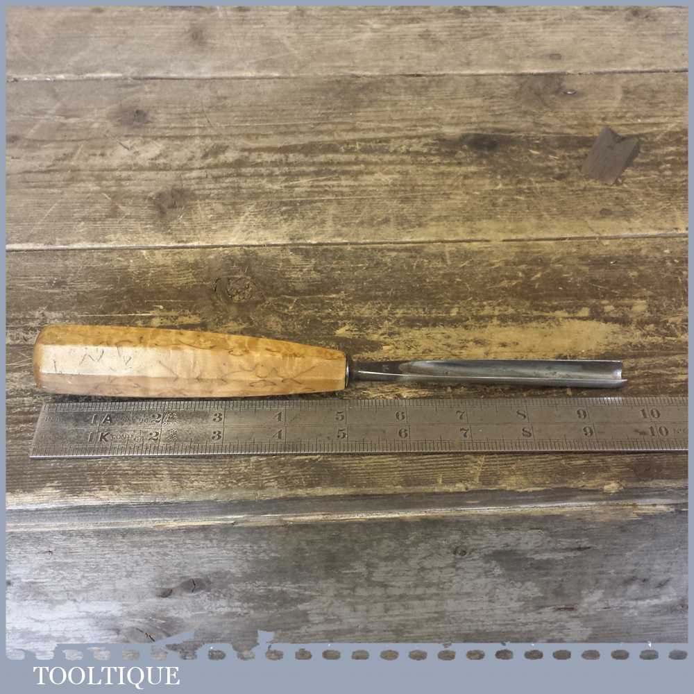 Vintage 15/32” Herring Bros (Prize Metals) No 10 Deep Straight Gouge