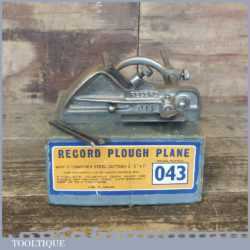 Vintage Boxed Record No: 043 Combination Plough Plane - Good Condition