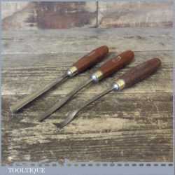 Variety of 3 No: vintage Marples wood carving chisels in good used condition.
