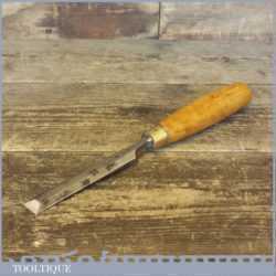 Vintage ¾” wide bevel edge chisel by S Tyzack of Sheffield