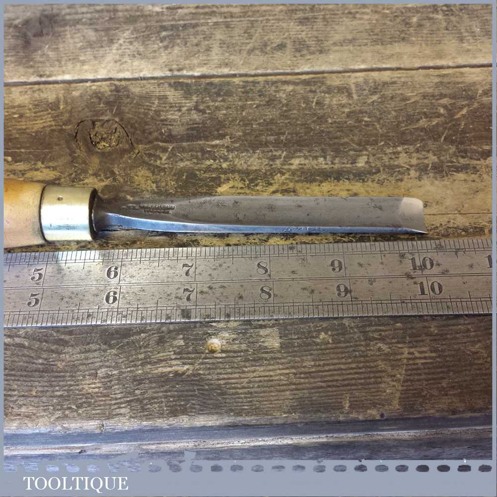 Vintage Ward And Payne 5/8” Wide Wood Carving Gouge Chisel | Tooltique