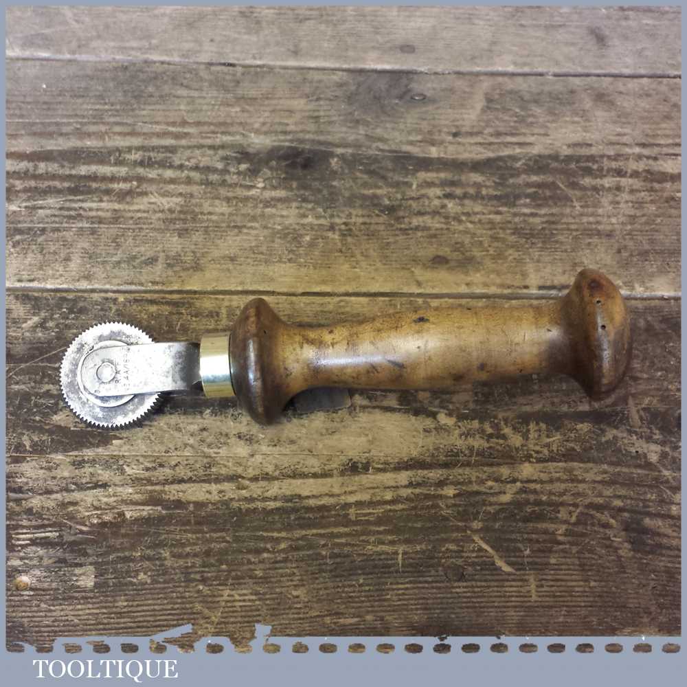 Vintage RAF Bookbinding Finishing Wheel Tool Stamped AM – Good ...