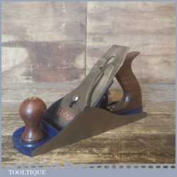 Carpenters Vintage Record No: 4 ½ Wide Bodied Smoothing Plane - Fully Refurbished