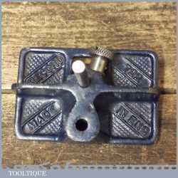Vintage Record No: 722 Small Router Plane - Fully Refurbished