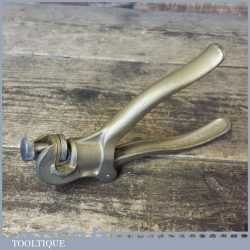 Vintage Eclipse No: 77 Saw Setting Tool - Good Condition