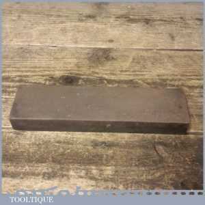 Vintage 8” x 2” Combination Oil Stone Course And Medium Grit Vintage 8” x 2” Combination Oil Stone Course And Medium Grit