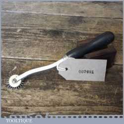 Vintage 6 PPI Leatherworking Pricking Wheel - Good Condition