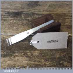 Vintage No: 12 Seven Point Leatherworking Pricking Iron - Good Condition