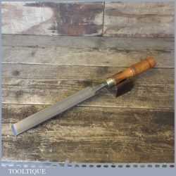 Vintage 1 ¼” Wide Ward & Payne Patternmakers Paring Gouge Chisel - Good Condition