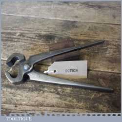 Vintage Hand Forged 7 ½” Upholstery Pincers - Good Condition