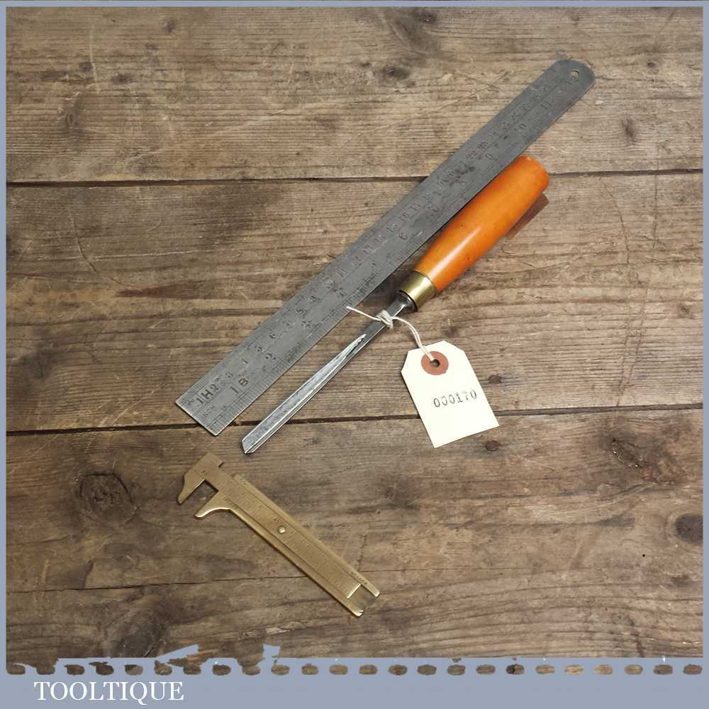 Vintage Forged Steel Carving Chisel In Good Condition
