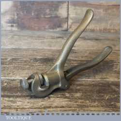 Vintage Eclipse No: 77 Saw Setting Tool - Good Condition Ready For Use