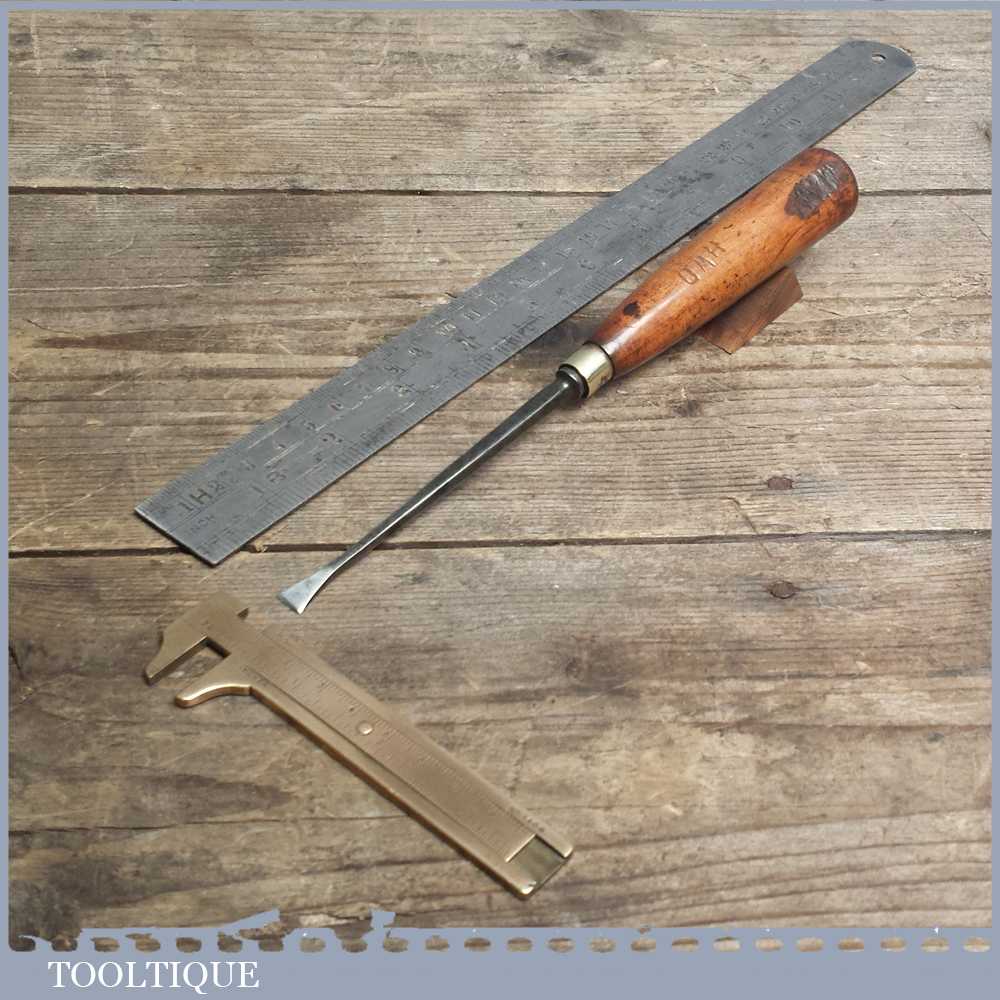 Vintage Fishtail Carving Chisel - Sharpened and Honed