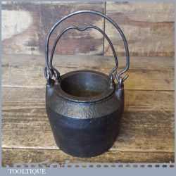 Vintage Kenrick 1/4 Pint Cast Iron Glue Pot - Good Condition