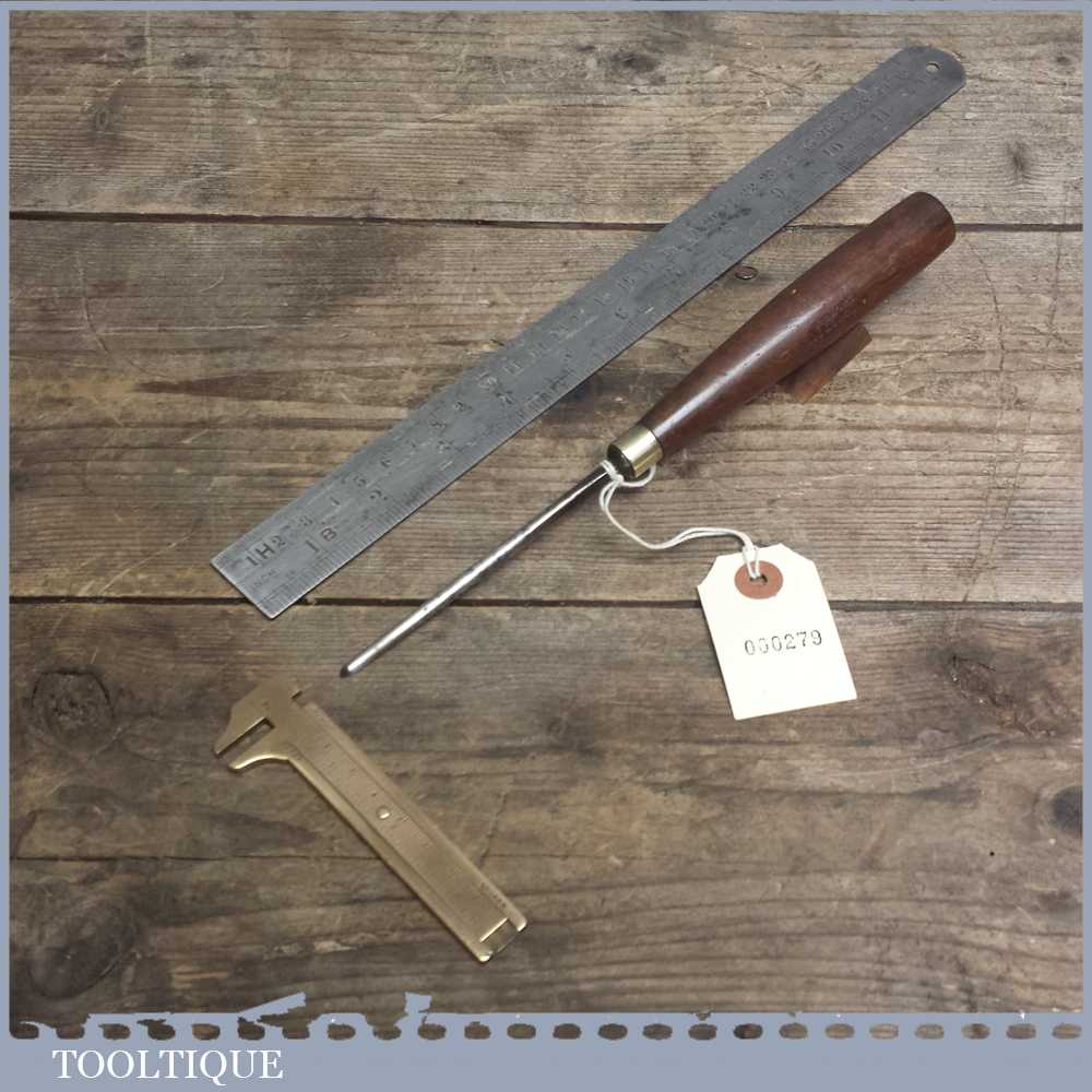 Vintage Forged Steel Carving Chisel - Old Carpentry Tool