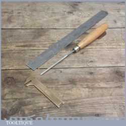 Vintage Forged Steel Carving Chisel by A HILDICK - Sraight Veiner Gouge