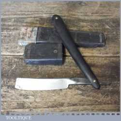 Vintage Pearce & Daniels Cut Throat Razor - Fair Condition