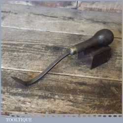 Scarce Vintage Dog Leg Sculpting Spoon Hook - Good Condition
