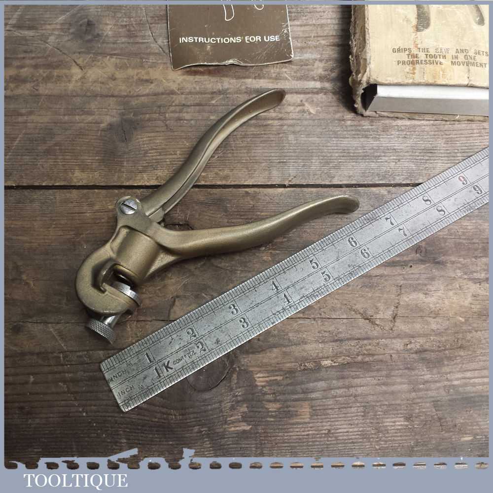 Vintage Boxed Eclipse No: 77 Saw Set – Sharpening Tool