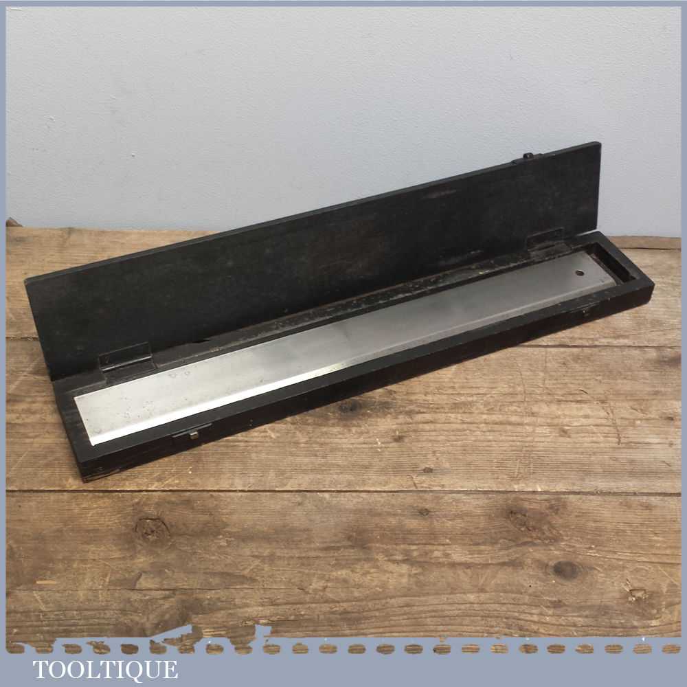 Vintage Boxed No: 312b Moore & Wright (Grade A) 18″ Straight Edge 1956
